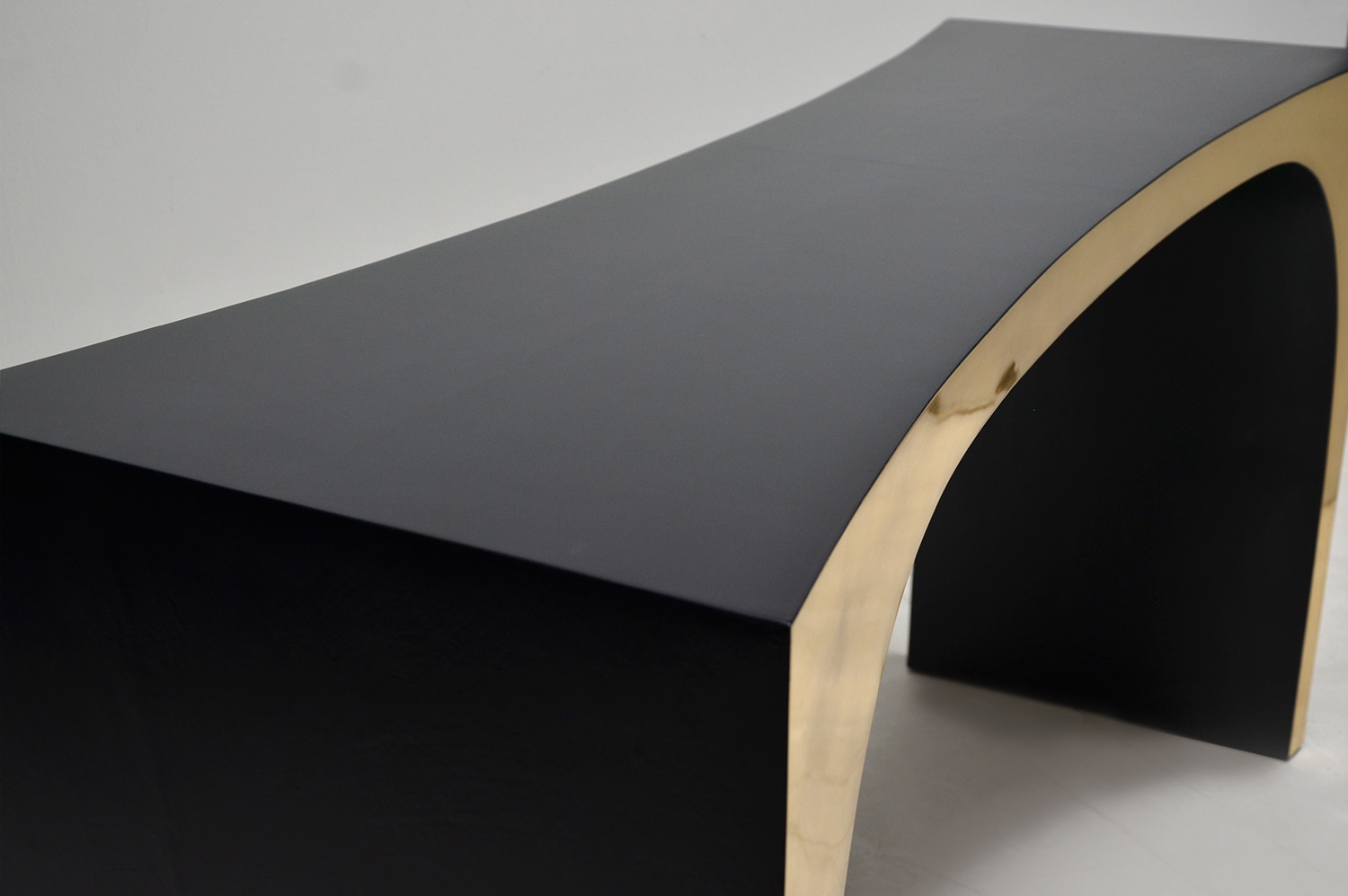 Amplitude Parchment Console