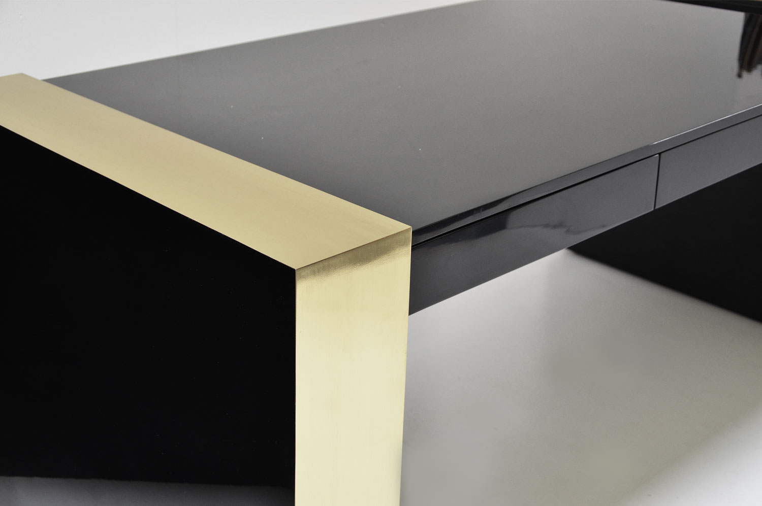 Cuboid Executive Desk