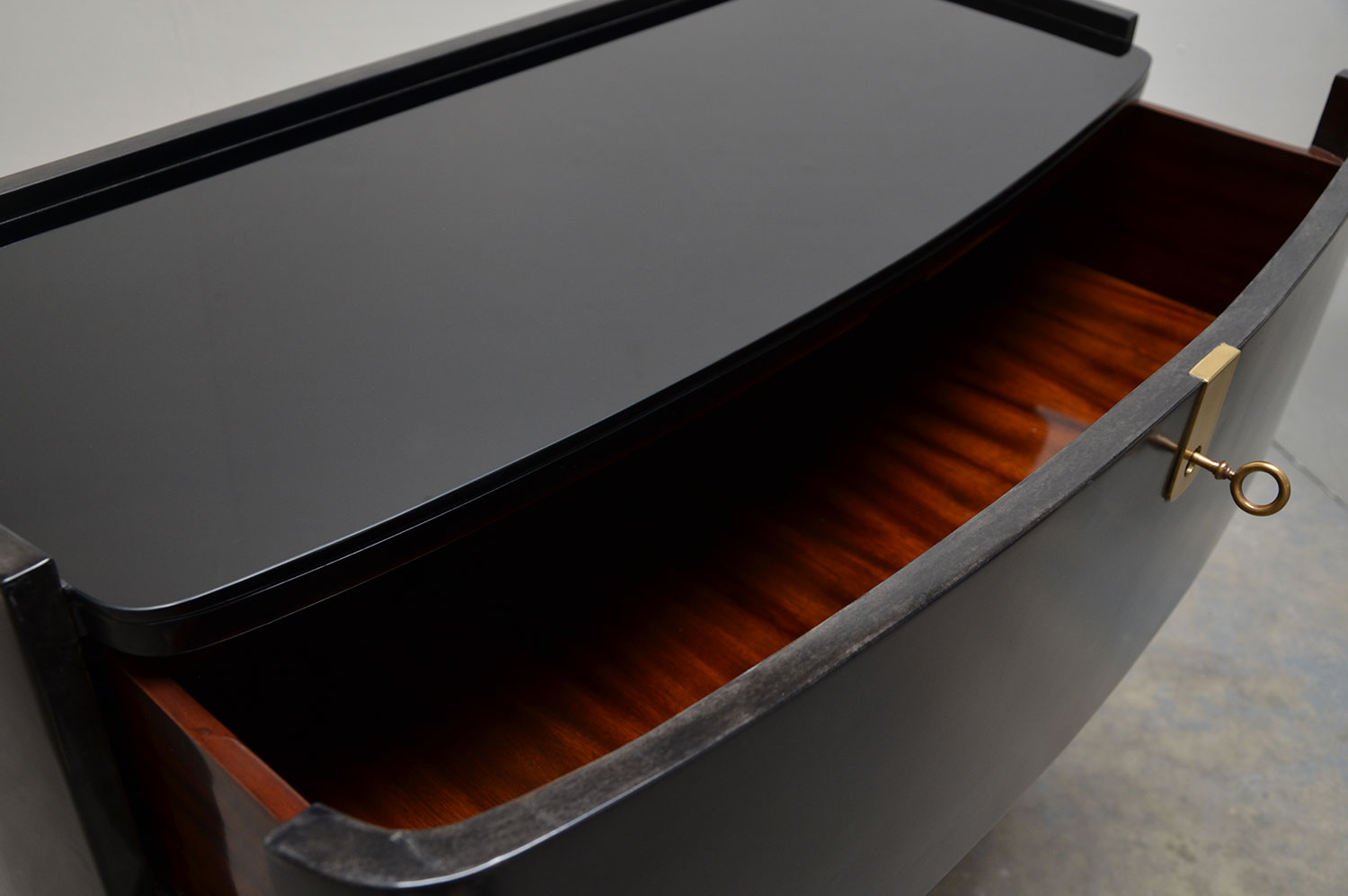 Moog Parchment Chest