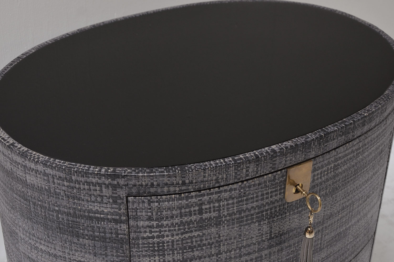 Oval Raffia Nighstand